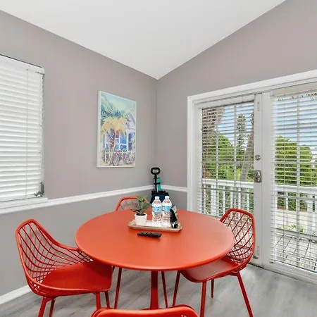 Walk To The Beach - Island Villa Siesta Key Exterior photo