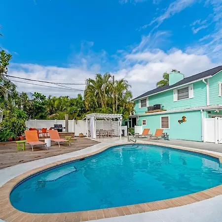 Walk To The Beach - Island Villa Siesta Key Exterior photo